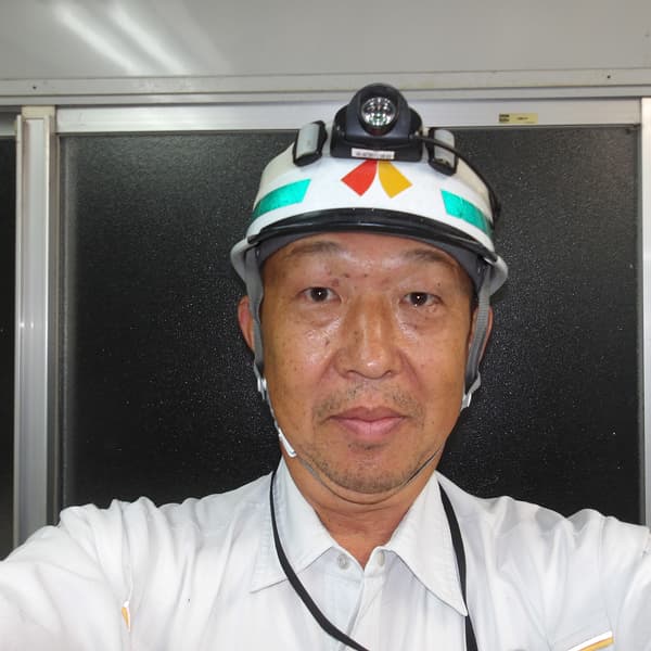 働く人々