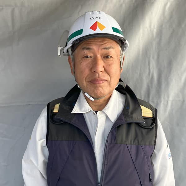 働く人々