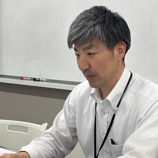 働く人々